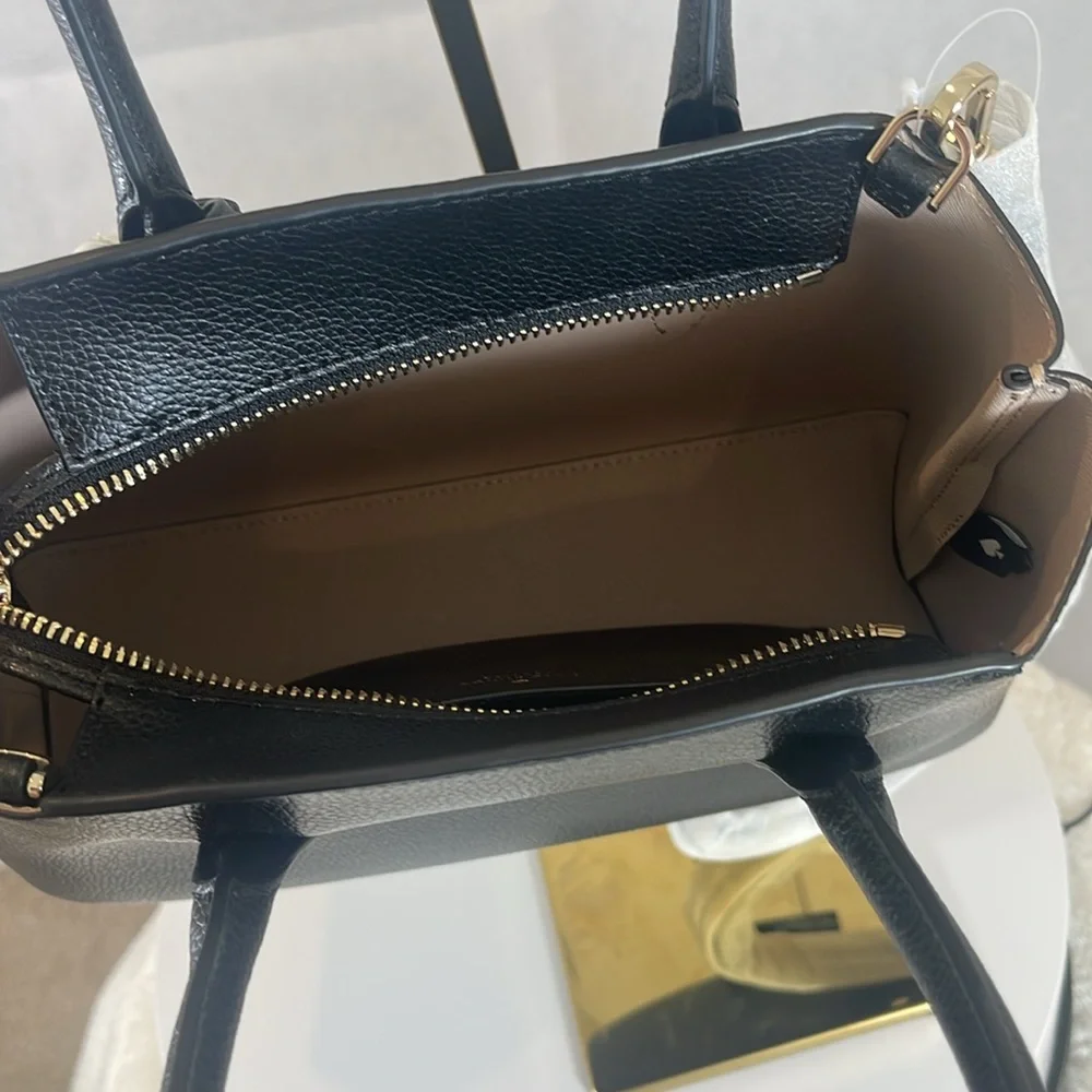 Kate spade ,NWT ,Black with Zipper close , 1 Pocket in side , shoulder Bag .tote - Picture 6 of 13